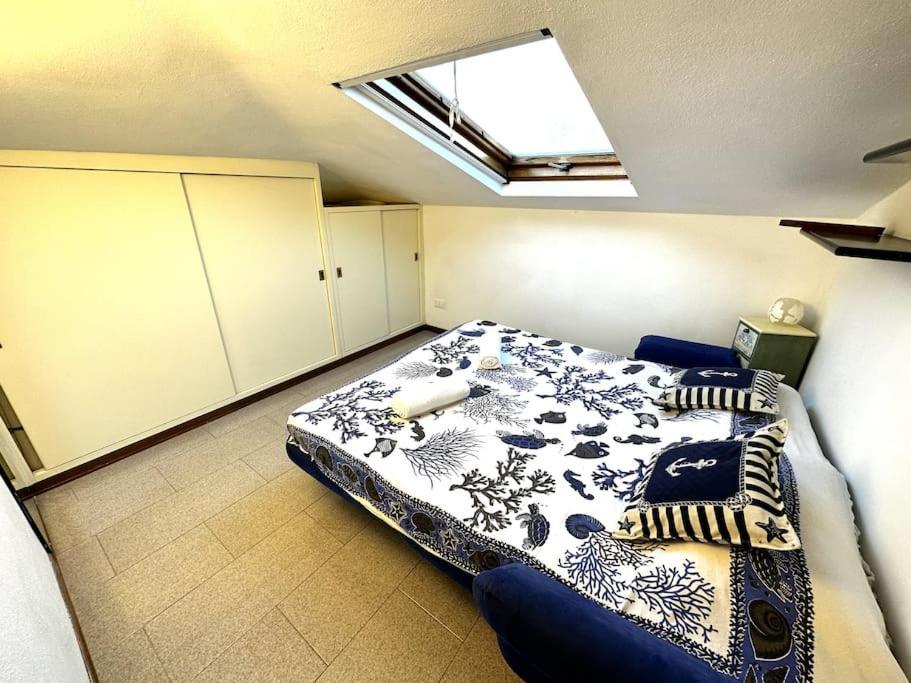 A 1 Minuto Dalla A Piedi - Apartment